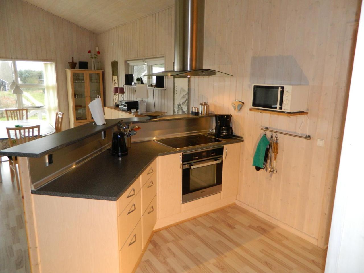 Three-Bedroom Holiday Home In Ebeltoft Exterior photo